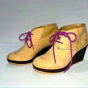 Cole Haan x Nike Air Sandstone Wedge Lace up Booties with purple laces s…